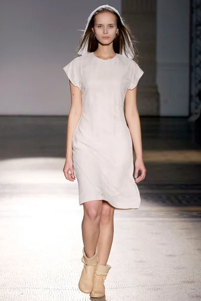 Look 12